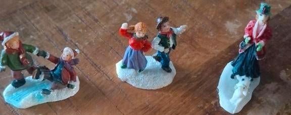 Kerstdorp figuren, Diversen, Kerst, Ophalen of Verzenden, Gebruikt