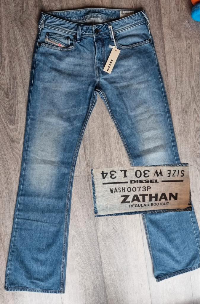 - NIEUWE - Diesel ZATHAN W30 L34 * 30x34 - bootcut - #D2711, Kleding | Heren, Spijkerbroeken en Jeans, Nieuw, W32 (confectie 46) of kleiner
