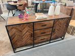 Magazijn leegverkoop dressoir mangohout visgraat metal zwart, Nieuw, Ophalen of Verzenden, Info@wkhome.nl, Argonweg 20 Amersfoort