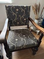 Ouderwetse stoelen met voetenbankje, Huis en Inrichting, Stoelen, Ophalen, Gebruikt, Twee, Grijs