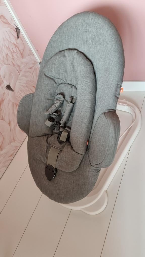 Stokke Steps wipstoel bouncer wit grijs, Kinderen en Baby's, Wipstoeltjes, Verstelbaar, Wipstoel, Zo goed als nieuw, Ophalen