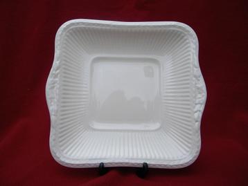 Wedgwood EDME  Vierkante serveerschaal   beschikbaar voor biedingen