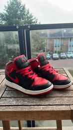Air jordan 1 mid banned, Nike Air Jordan, Overige kleuren, Ophalen of Verzenden, Sneakers of Gympen