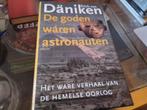 De Goden Waren Astronauten, Boeken, Erich van Däniken, Ophalen of Verzenden, Zo goed als nieuw