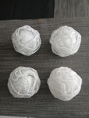 4x witte glazen bol met draadglas  Murano ? beschikbaar voor biedingen