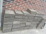 Gratis tuintegels , klinkers , waaltjes 30x30 etc, Tuin en Terras, Ophalen, Klinkers, Zo goed als nieuw, 10 m² of meer