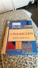 De naaigids, Boeken, Ophalen of Verzenden, Zo goed als nieuw, Lucy Knight