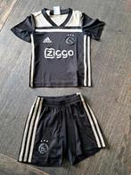 Ajax voetbal tenue maat 98, Maat XS of kleiner, Ophalen of Verzenden, Gebruikt, Set