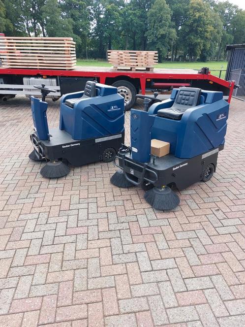 Sauber Germany Veegmachine - 2 stuks, Tuin en Terras, Veegmachines, Ophalen of Verzenden