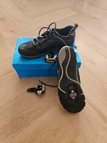Shimano Fietsschoenen MTB met Click pedaal maat 44 beschikbaar voor biedingen