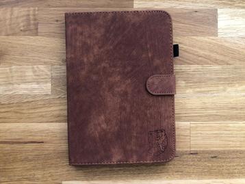 bruine leren tablethoes | Ipadhoes | Ipad mini  beschikbaar voor biedingen