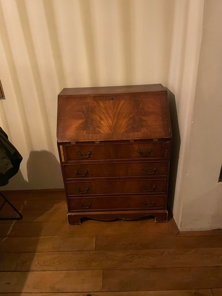 Oude secretaire bureau om op te knappen, Huis en Inrichting, Kasten | Secretaires, Ophalen, Gebruikt