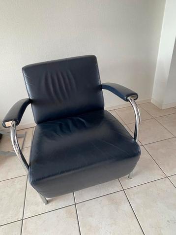 Twee Leolux Scylla fauteuils – tijdloos design, puur comfort beschikbaar voor biedingen