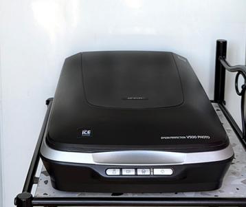 Flatbedscanner Epson Perfection V500 Photo -goed onderhouden beschikbaar voor biedingen