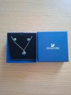 Nieuw: Swarovski sieradenset, oorbellen en ketting, Ophalen of Verzenden, Zo goed als nieuw, Sieraad of Horloge