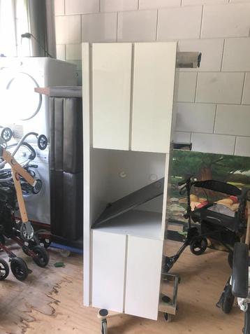 tv meubel beschikbaar voor biedingen