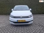 Volkswagen Touran 2.0 TDI SCR Comfortline, Auto's, Euro 6, 4 cilinders, 150 pk, Wit