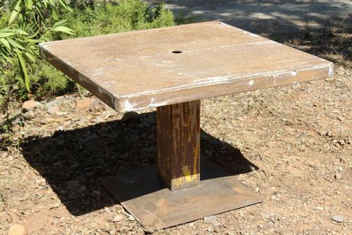 Brocante - Tintelende Vintage tuintafel, Tolix!, Tuin en Terras, Tuinmeubel-accessoires, Gebruikt, Ophalen