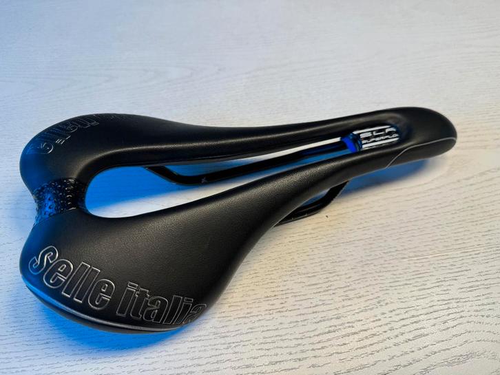 Selle Italia SLR TM Super Flow L3 – ZGAN, Fietsen en Brommers, Fietsonderdelen, Zo goed als nieuw, Racefiets, Zadel, Ophalen