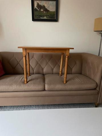 Tafeltje beukenhout beschikbaar voor biedingen