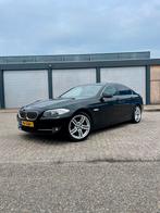 BMW 523i / 2011 / 3.0 6 cil / MEMORY / TREKHAAK / VOLLE AUTO, Auto's, Euro 5, Achterwielaandrijving, 2000 kg, 6 cilinders