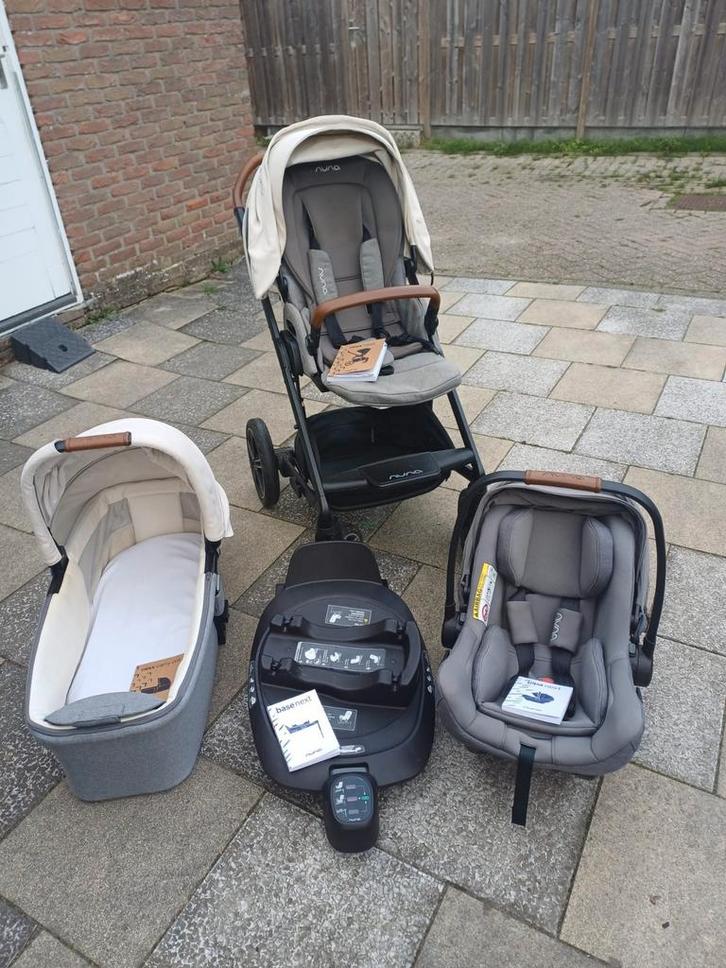 Nuna mixx next compleet+ Isofix draaibare base, Kinderen en Baby's, Kinderwagens en Combinaties, Zo goed als nieuw, Overige merken