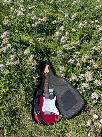 Yamaha pacifica 112v, electroc guitar beschikbaar voor biedingen