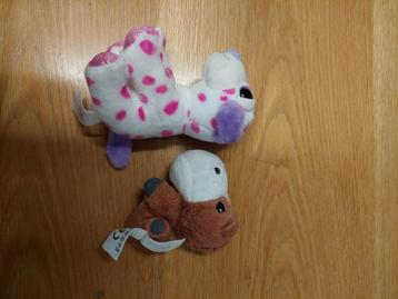 2x knuffel, hond en paard beschikbaar voor biedingen