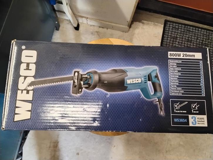 Wesco reciprozaag, Doe-het-zelf en Verbouw, Gereedschap | Zaagmachines, Zo goed als nieuw, 600 tot 1200 watt, 70 mm of meer, Ophalen of Verzenden