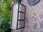 Brocante kastje met rieten mandjes gratis, Ophalen, Gebruikt