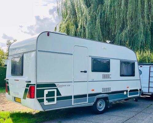 Caravan Chateau Cantara 430, Caravans en Kamperen, Caravans, Particulier, tot en met 4, 1000 - 1250 kg, Treinzit, Chateau, Vast bed