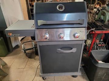 Gas barbecue  tevens winterbanden op velg Citroën C5  4gaats beschikbaar voor biedingen