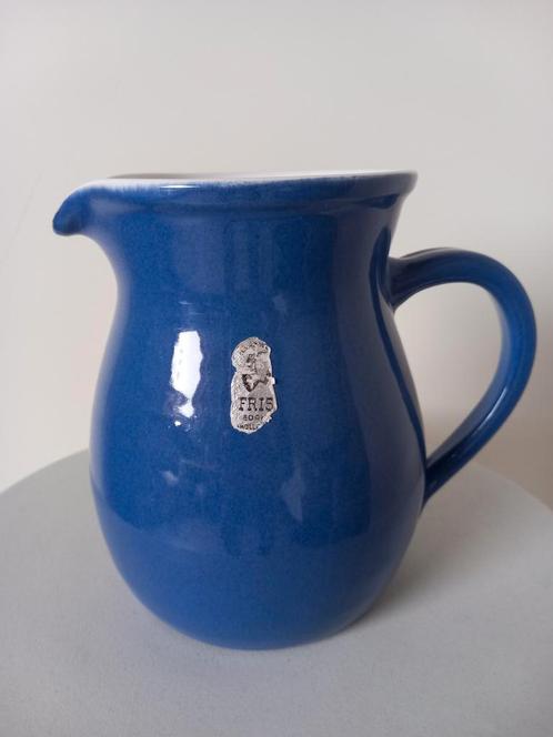 Fraaie keramische blauwe (water)kan van Studio Fris Edam, Antiek en Kunst, Antiek | Keramiek en Aardewerk, Ophalen of Verzenden