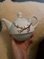 Klein theepotje, Huis en Inrichting, Keuken | Servies, Ophalen of Verzenden, Overige stijlen, Kop(pen) en/of Schotel(s)