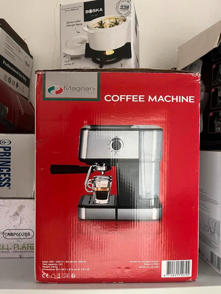 Magnani Espresso Machine - Nieuw in doos!, Witgoed en Apparatuur, Koffiezetapparaten, Nieuw, Gemalen koffie, Espresso apparaat