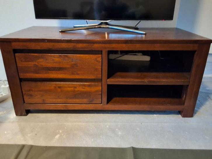 Tv-meubel (koloniale stijl) 1.50 m breed, 0,50 m diep/hoogte, Huis en Inrichting, Woonaccessoires | Wandplanken en Boekenplanken