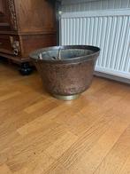 Antieke metalen bak te koop, Ophalen