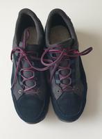 Hanwag Banks dames wandelschoen laag mt 42, Ophalen of Verzenden, Zo goed als nieuw, Rood, Sneakers of Gympen