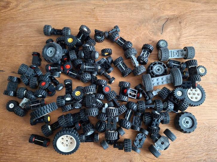 Lego wielen en banden. 0,5 kilo., Kinderen en Baby's, Speelgoed | Duplo en Lego, Gebruikt, Lego, Losse stenen, Ophalen of Verzenden