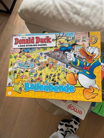 Donald Duck Puzzel - Ballenbende 1000 stukjes beschikbaar voor biedingen