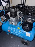 2 Stuks Airpress Compressor - licht defect, Doe-het-zelf en Verbouw, Compressors, Gebruikt, 10 bar of meer, Ophalen of Verzenden