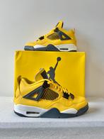 Nike Air Jordan 4 Retro Lightning (EU 42), Kleding | Heren, Schoenen, Overige kleuren, Nike, Ophalen of Verzenden, Sneakers of Gympen