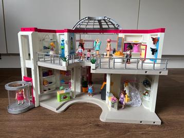 Te koop playmobiel beschikbaar voor biedingen