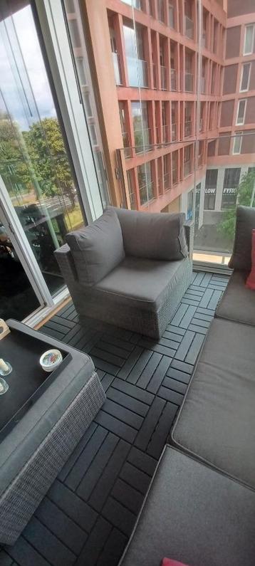 Mooie loungeset beschikbaar voor biedingen