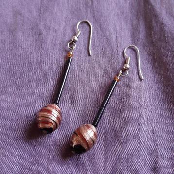 Lange Oorhangers beschikbaar voor biedingen