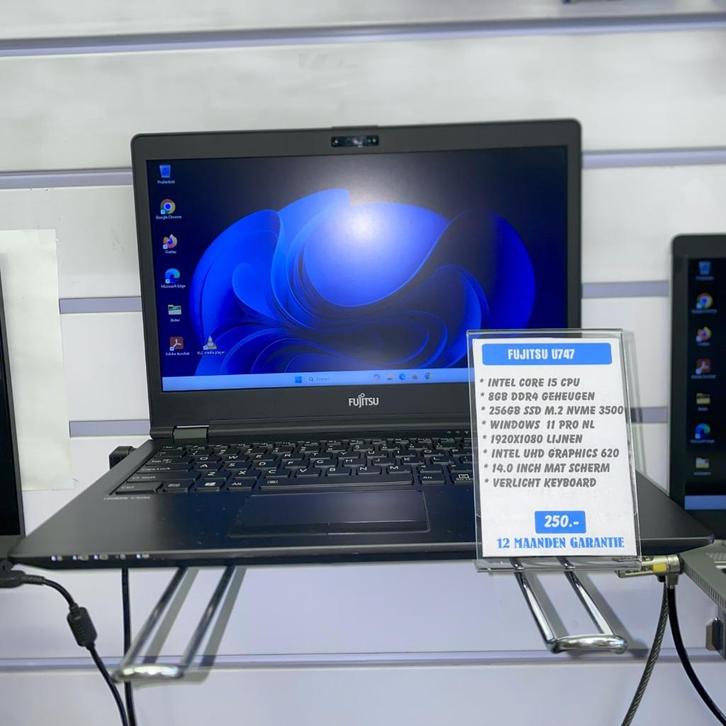 Fujitsu U747 - 8GB DDR4 RAM - 256GB NVMe SSD, Computers en Software, Windows Laptops, Refurbished, 14 inch, SSD, 2 tot 3 Ghz, 8 GB