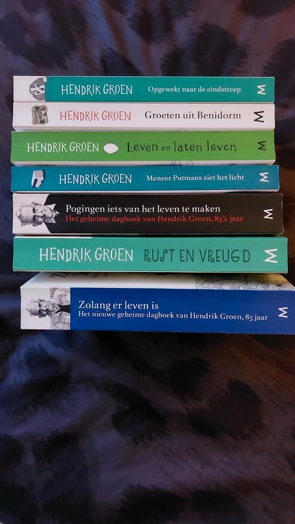 Hendrik Groen Boeken Collectie nieuwstaat!, Boeken, Romans, Zo goed als nieuw, Nederland, Ophalen of Verzenden