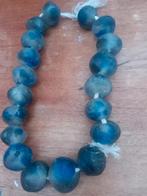 Glaskralen gemaakt van gerecycled glas Ghana, Ophalen of Verzenden, Nieuw, Blauw, Overige materialen