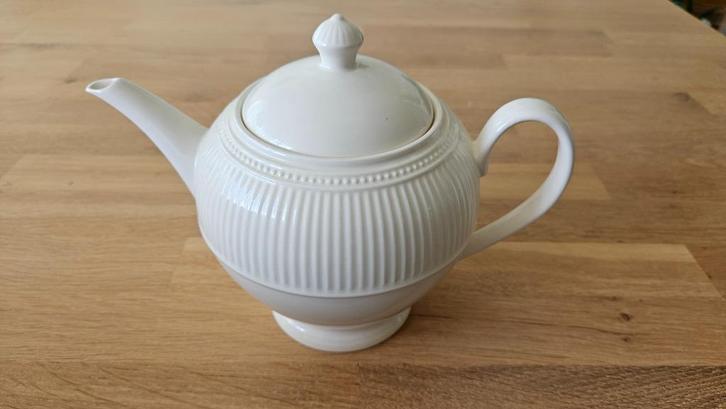 Wedgwood Windsor serviesstukken [nieuw!] - Theepot, Verzamelen, Porselein, Kristal en Bestek, Nieuw, Overige typen, Porselein