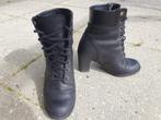 Enkellaarsjes met hak van Timberland, Ophalen, Zwart, Zo goed als nieuw, Timberland